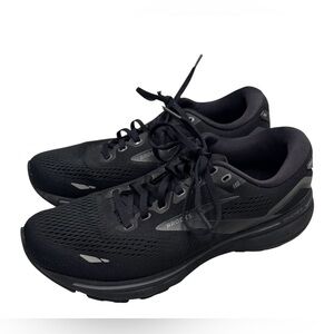 Brooks Women's Black Running Sneakers